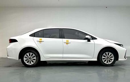 Toyota Corolla, 2023 год, 1 244 000 рублей, 6 фотография