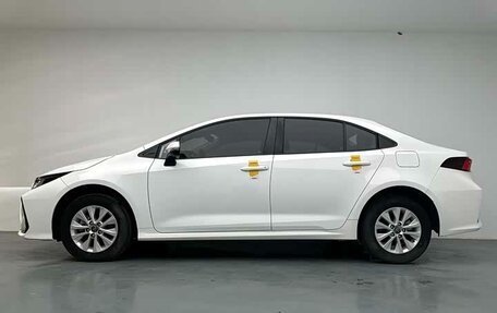 Toyota Corolla, 2023 год, 1 244 000 рублей, 5 фотография