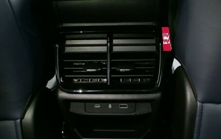 Geely Atlas, 2025 год, 4 081 000 рублей, 16 фотография