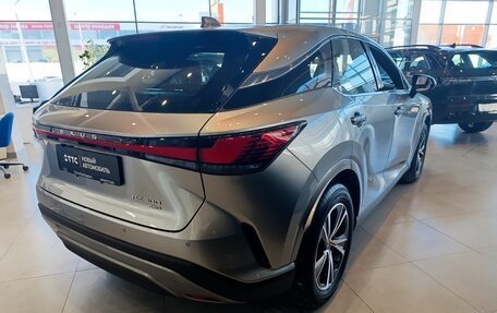 Lexus RX IV рестайлинг, 2025 год, 7 990 000 рублей, 4 фотография
