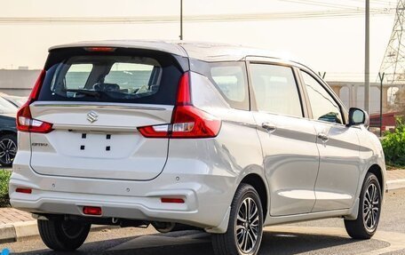 Suzuki Ertiga II, 2026 год, 2 150 000 рублей, 6 фотография