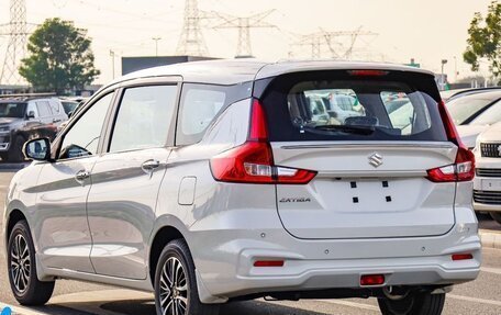 Suzuki Ertiga II, 2026 год, 2 150 000 рублей, 9 фотография