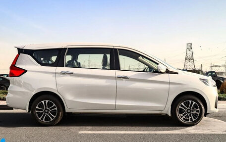 Suzuki Ertiga II, 2026 год, 2 150 000 рублей, 5 фотография