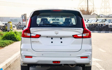 Suzuki Ertiga II, 2026 год, 2 150 000 рублей, 7 фотография