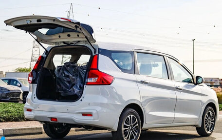 Suzuki Ertiga II, 2026 год, 2 150 000 рублей, 11 фотография