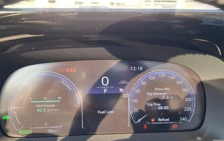 Toyota Crown, 2026 год, 7 500 000 рублей, 15 фотография