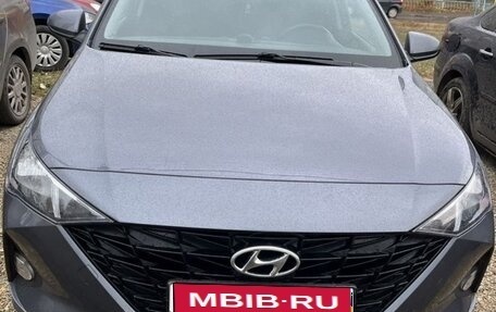 Hyundai Solaris II рестайлинг, 2021 год, 1 620 000 рублей, 1 фотография