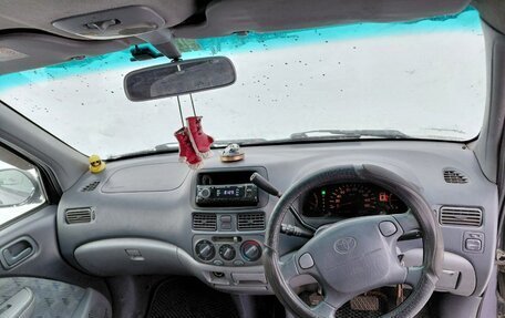 Toyota Raum I, 1998 год, 261 000 рублей, 13 фотография