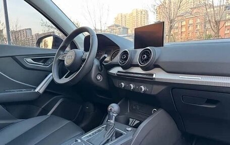 Audi Q2 I, 2022 год, 2 300 000 рублей, 12 фотография