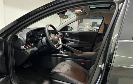 Hyundai Elantra, 2023 год, 1 479 017 рублей, 8 фотография