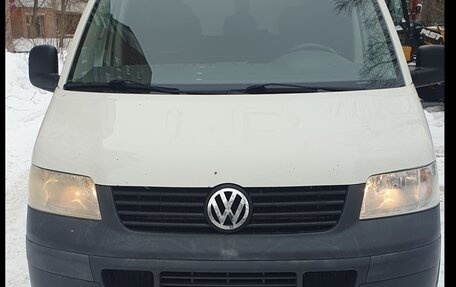 Volkswagen Transporter T5 рестайлинг, 2007 год, 950 000 рублей, 6 фотография