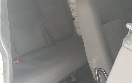 Volkswagen Transporter T5 рестайлинг, 2007 год, 950 000 рублей, 11 фотография