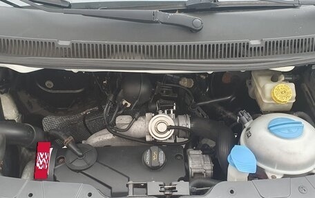 Volkswagen Transporter T5 рестайлинг, 2007 год, 950 000 рублей, 9 фотография