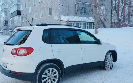 Volkswagen Tiguan I, 2008 год, 730 000 рублей, 3 фотография