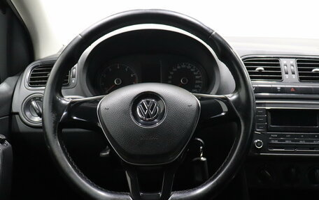 Volkswagen Polo VI (EU Market), 2015 год, 954 000 рублей, 8 фотография