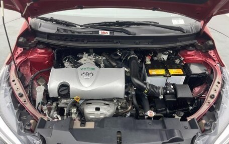 Toyota Yaris XP150 рестайлинг, 2021 год, 1 160 000 рублей, 8 фотография