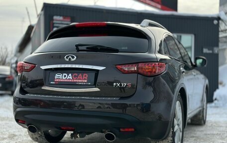 Infiniti FX II, 2011 год, 1 729 000 рублей, 10 фотография