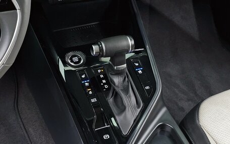 KIA Niro, 2022 год, 1 860 000 рублей, 7 фотография