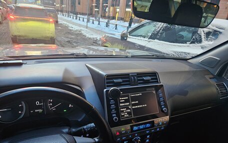 Toyota Land Cruiser Prado 150 рестайлинг 2, 2020 год, 6 350 000 рублей, 1 фотография