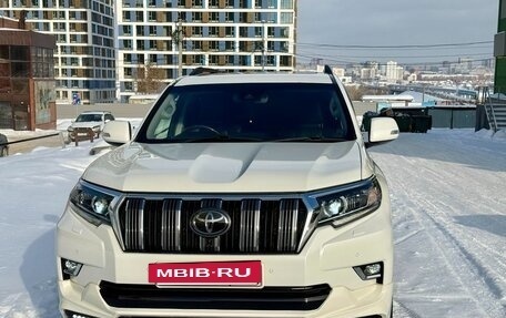 Toyota Land Cruiser Prado 150 рестайлинг 2, 2017 год, 4 550 000 рублей, 2 фотография