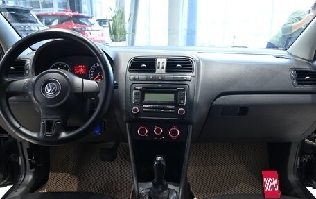 Volkswagen Polo VI (EU Market), 2012 год, 570 000 рублей, 7 фотография