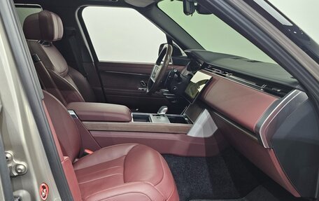 Land Rover Range Rover IV рестайлинг, 2024 год, 22 900 000 рублей, 6 фотография