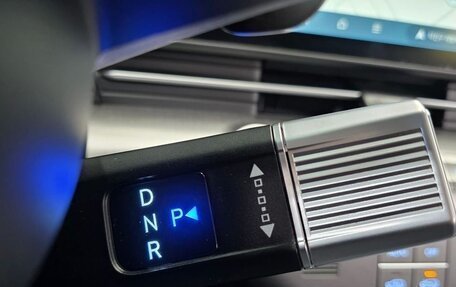 Hyundai Kona, 2023 год, 2 350 000 рублей, 7 фотография