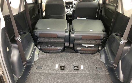 Toyota Sienta II, 2022 год, 1 127 000 рублей, 7 фотография