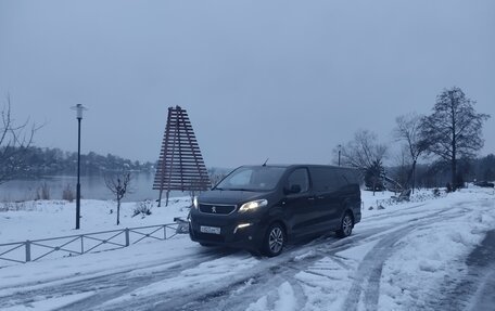 Peugeot Traveller I, 2017 год, 3 300 000 рублей, 8 фотография