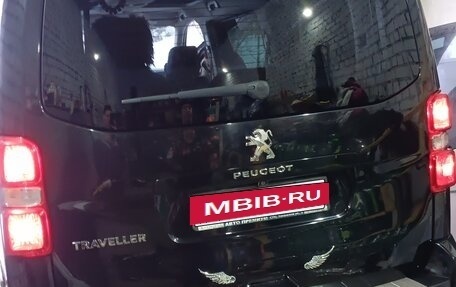 Peugeot Traveller I, 2017 год, 3 300 000 рублей, 12 фотография