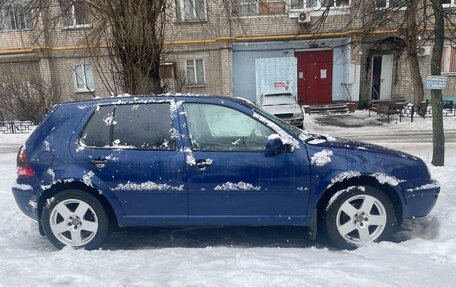 Volkswagen Golf IV, 2001 год, 250 000 рублей, 2 фотография