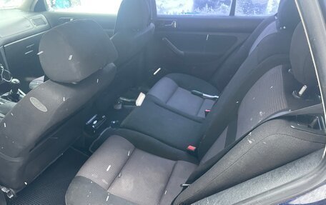 Volkswagen Golf IV, 2001 год, 250 000 рублей, 7 фотография