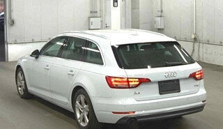 Audi A4, 2021 год, 2 350 000 рублей, 5 фотография