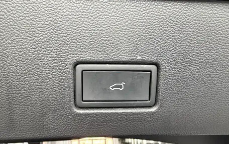 Volkswagen T-Roc I, 2023 год, 1 800 000 рублей, 18 фотография