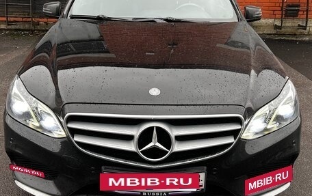 Mercedes-Benz E-Класс, 2013 год, 2 200 000 рублей, 4 фотография