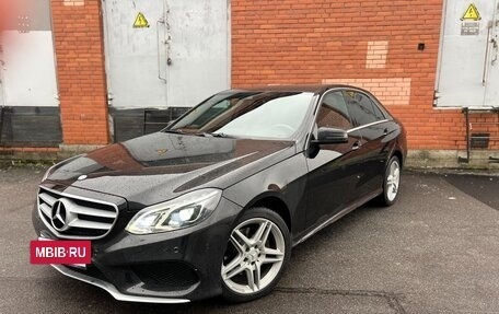 Mercedes-Benz E-Класс, 2013 год, 2 200 000 рублей, 3 фотография