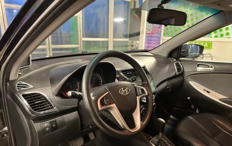 Hyundai Solaris II рестайлинг, 2011 год, 990 000 рублей, 9 фотография