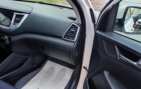 Hyundai Tucson III, 2018 год, 1 950 000 рублей, 5 фотография