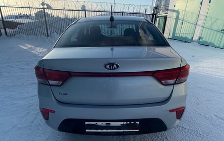 KIA Rio III рестайлинг, 2017 год, 850 000 рублей, 3 фотография