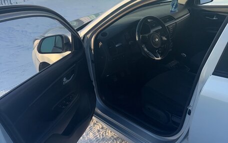 KIA Rio III рестайлинг, 2017 год, 850 000 рублей, 6 фотография