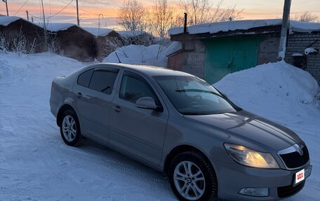 Skoda Octavia, 2011 год, 950 000 рублей, 2 фотография