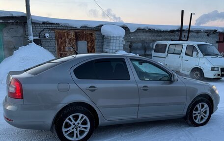 Skoda Octavia, 2011 год, 950 000 рублей, 3 фотография