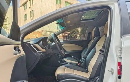 Chevrolet Monza, 2022 год, 1 000 000 рублей, 19 фотография