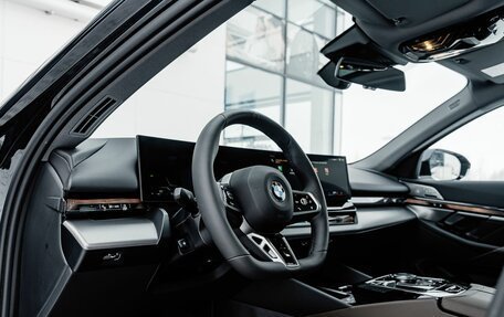 BMW 5 серия, 2026 год, 8 490 000 рублей, 18 фотография