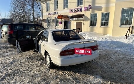 Mitsubishi Galant VIII, 1995 год, 600 000 рублей, 10 фотография