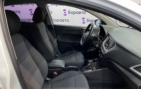 Hyundai Solaris II рестайлинг, 2020 год, 1 680 000 рублей, 15 фотография