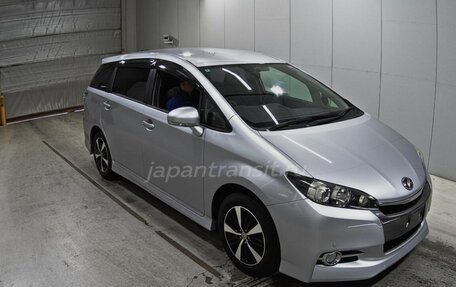 Toyota Wish II, 2016 год, 1 570 230 рублей, 1 фотография