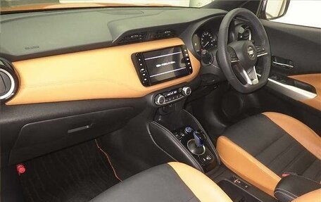 Nissan Kicks I, 2020 год, 1 700 000 рублей, 4 фотография