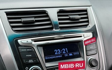 Hyundai Solaris II рестайлинг, 2011 год, 837 000 рублей, 16 фотография