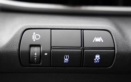 Hyundai Elantra, 2021 год, 1 590 000 рублей, 11 фотография